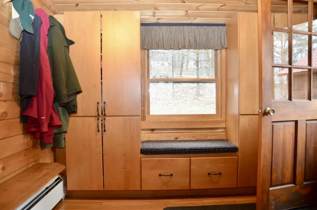 161 Old Post Road Bradford VT 05033