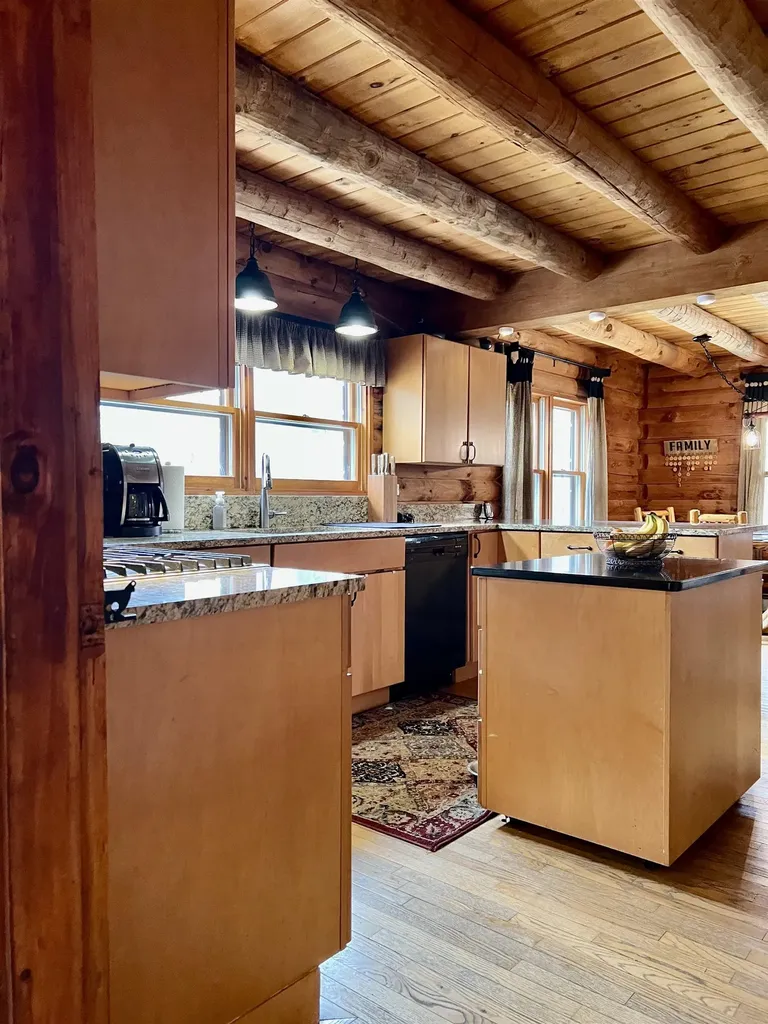 161 Old Post Road Bradford VT 05033