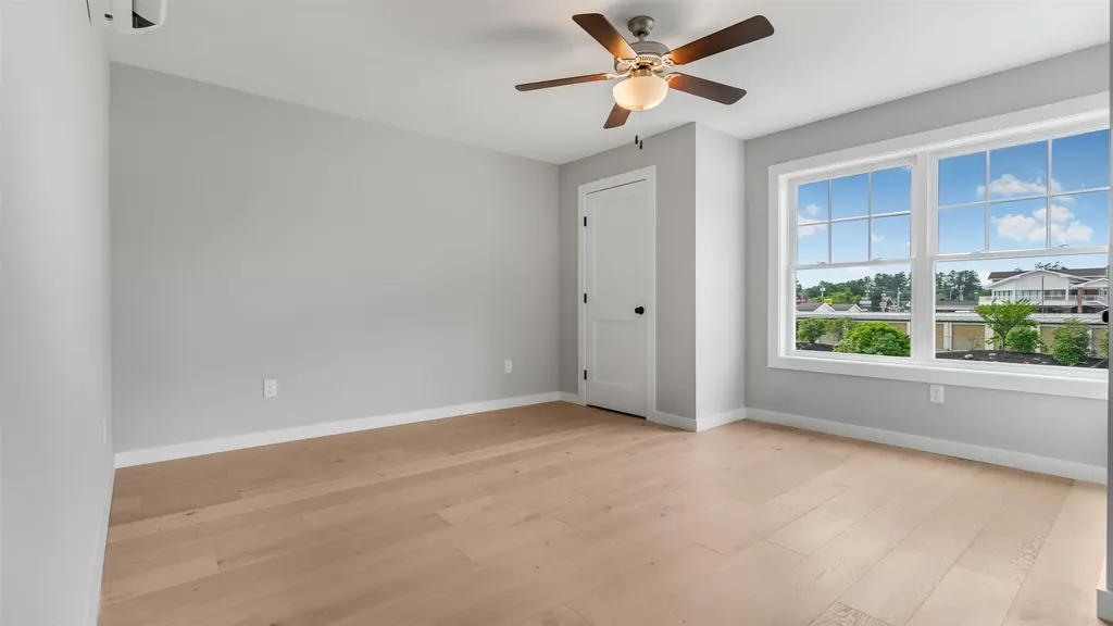 4 Tanager Circle Concord NH 03301