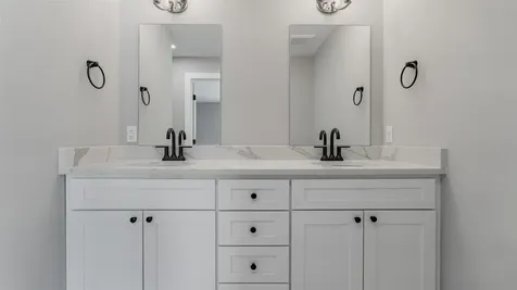 4 Tanager Circle Concord NH 03301