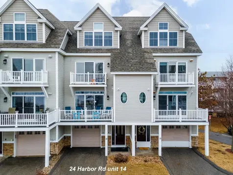 24 Harbor Road Hampton NH 03842