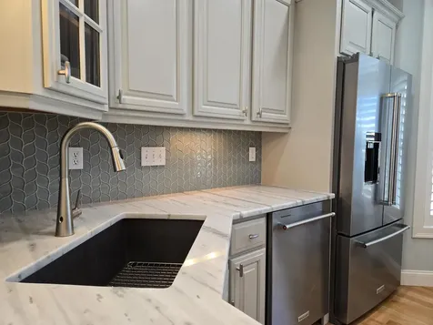 24 Harbor Road Hampton NH 03842