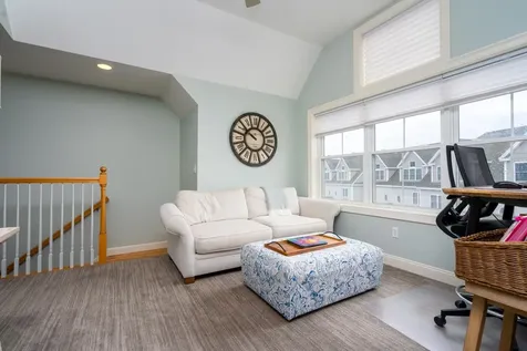 24 Harbor Road Hampton NH 03842