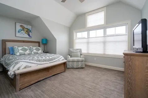 24 Harbor Road Hampton NH 03842