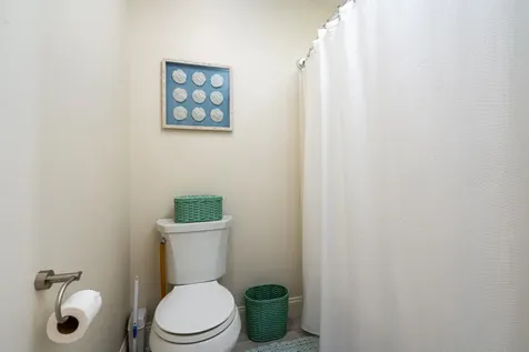 24 Harbor Road Hampton NH 03842