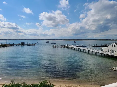 24 Harbor Road Hampton NH 03842