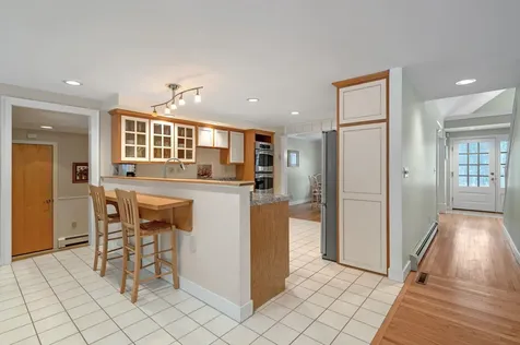 4 Heritage Way Exeter NH 03833