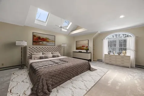 4 Heritage Way Exeter NH 03833