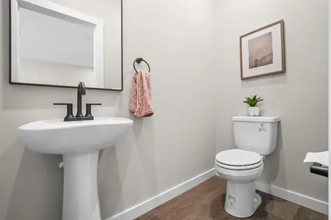 4 Tanager Circle Concord NH 03301