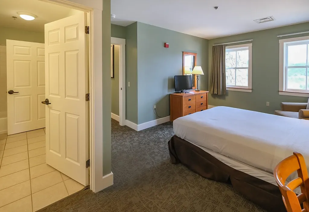 342/344 Qiv Jackson Gore Inn Ludlow VT 05149