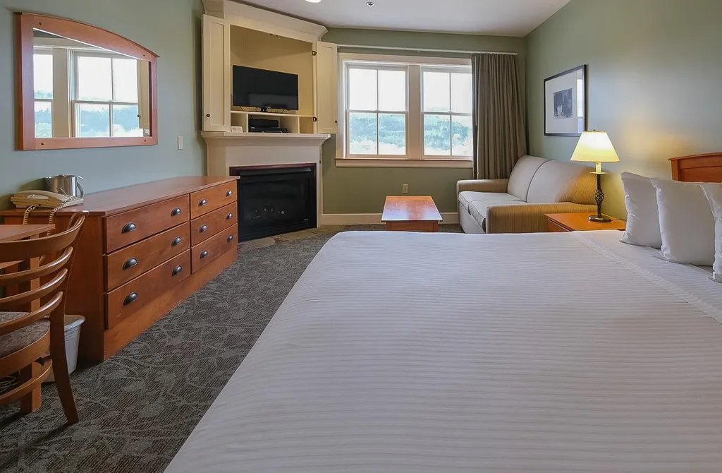 342/344 Qiv Jackson Gore Inn Ludlow VT 05149