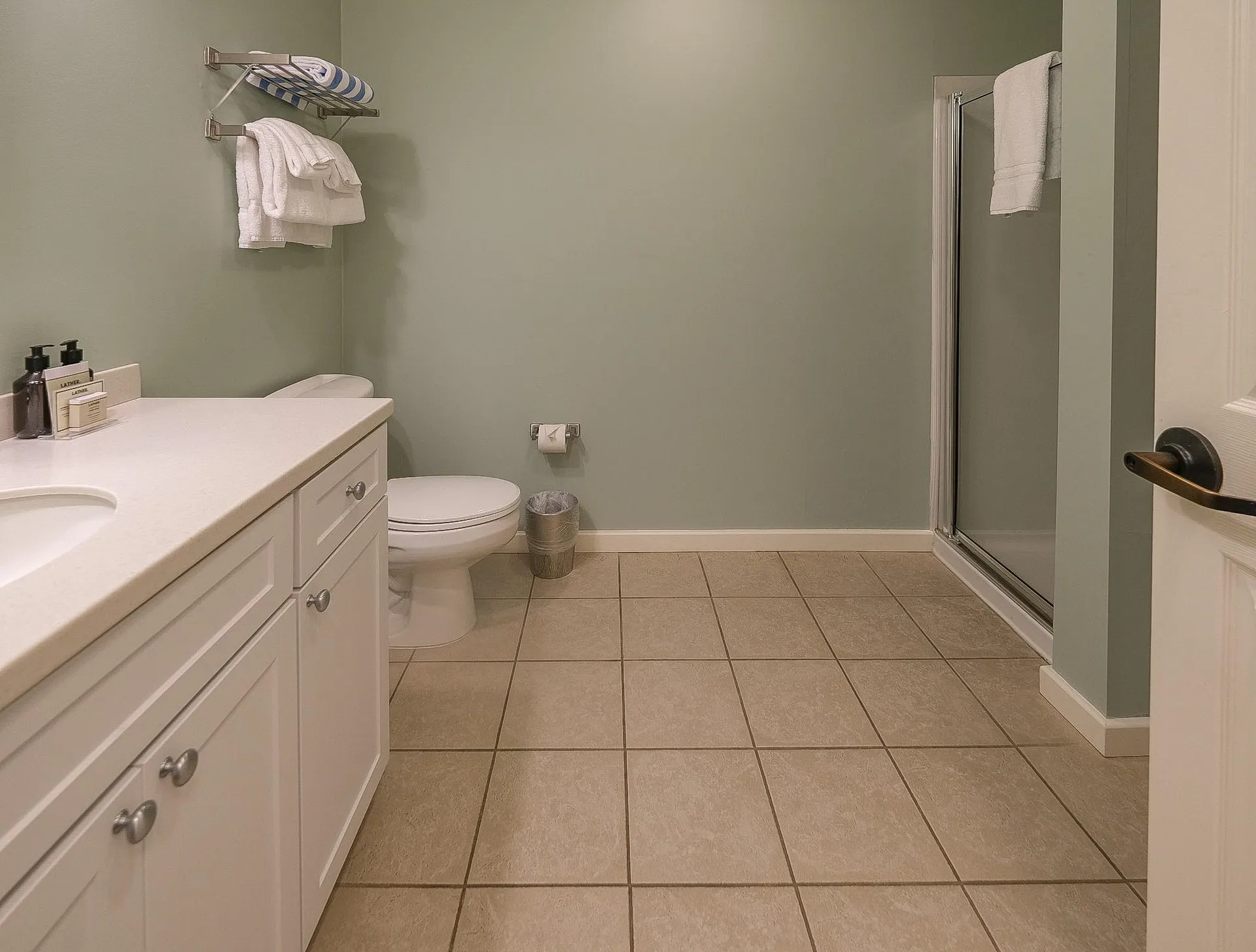 342/344 Qiv Jackson Gore Inn Ludlow VT 05149