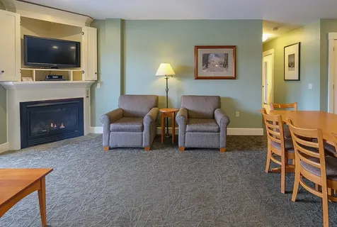 342/344 Qiv Jackson Gore Inn Ludlow VT 05149