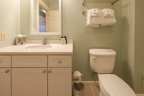 342/344 Qiv Jackson Gore Inn Ludlow VT 05149