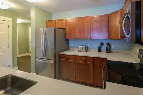 342/344 Qiv Jackson Gore Inn Ludlow VT 05149