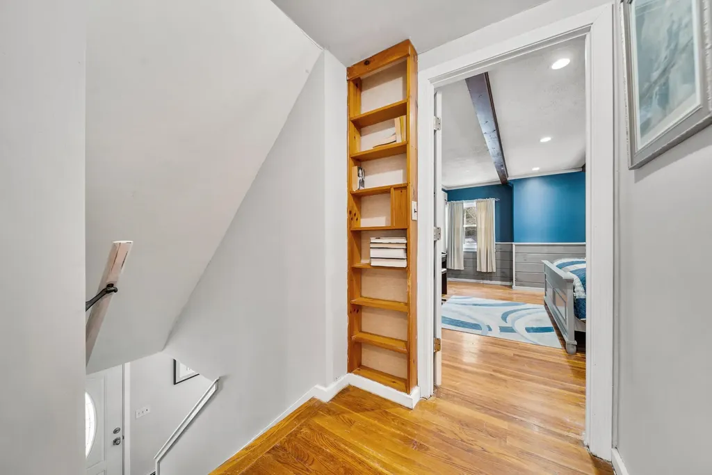 25 Caron Road Bedford NH 03110