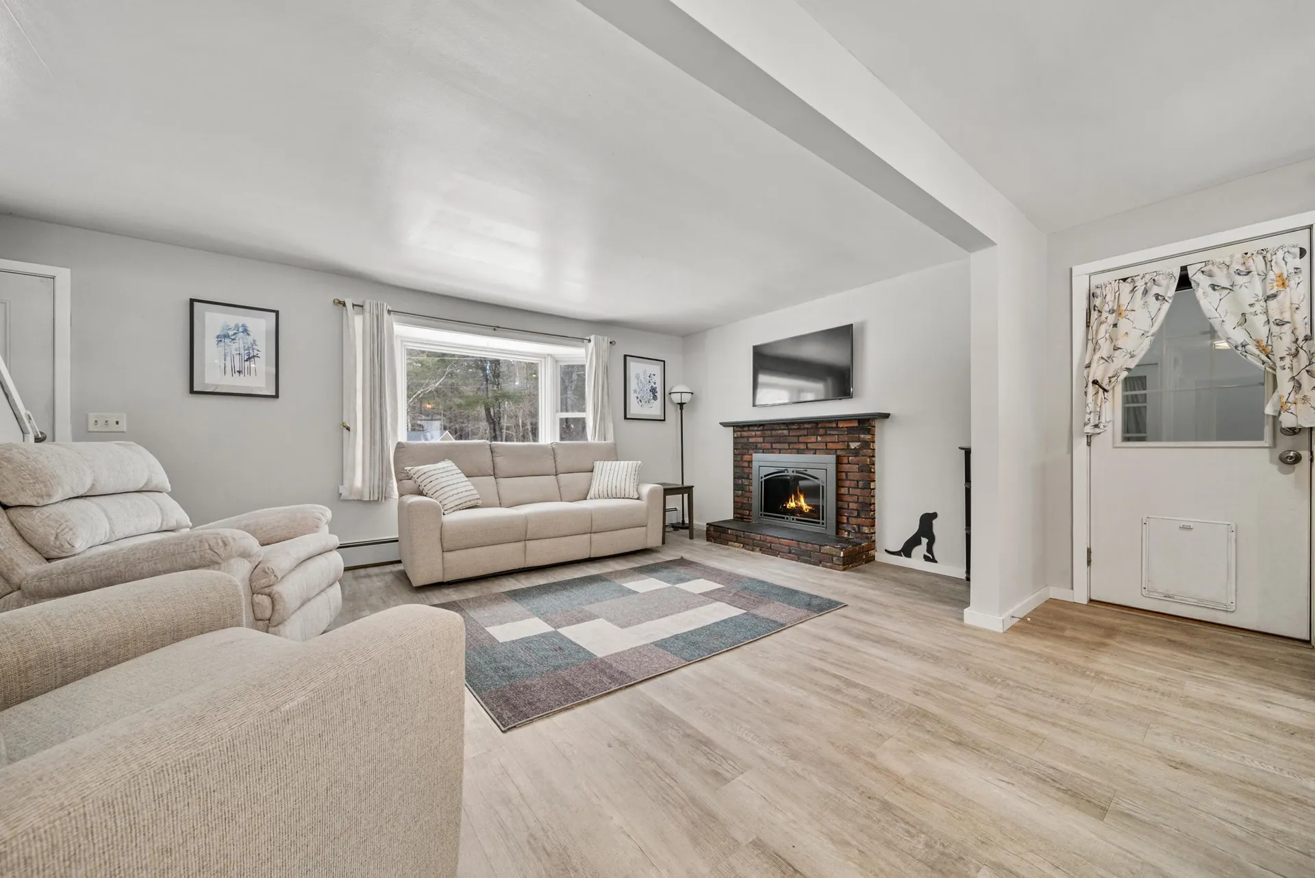 25 Caron Road Bedford NH 03110