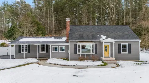 25 Caron Road Bedford NH 03110