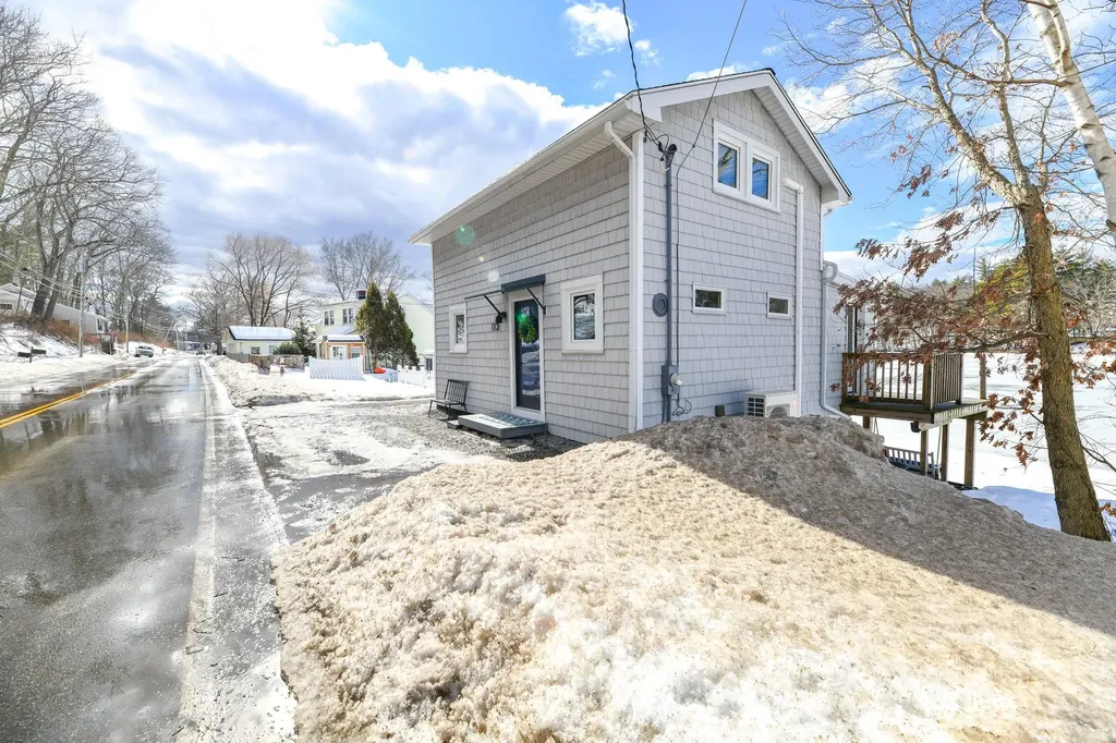 113 Shadow Lake Road Salem NH 03079