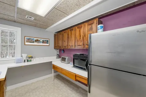 2977 White Mountain Highway Conway NH 03860