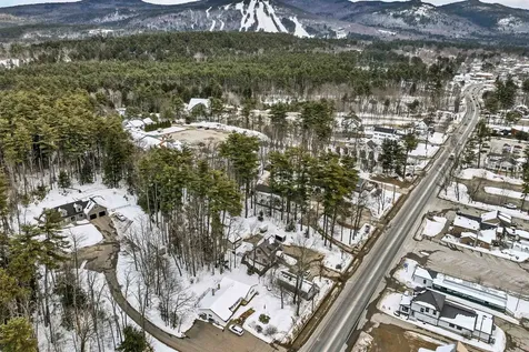 2977 White Mountain Highway Conway NH 03860