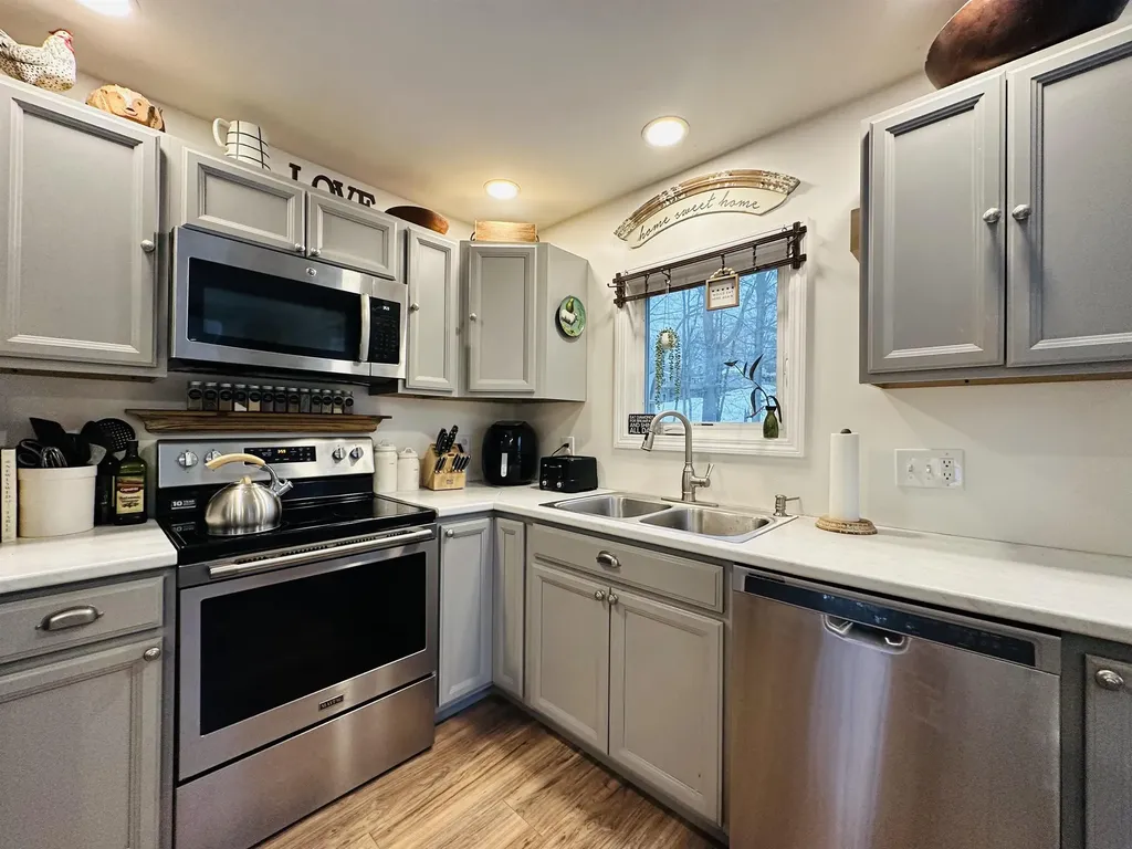 147 Liberty Lane Keene NH 03431