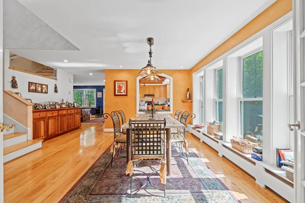 12 Ferson Road Hanover NH 03755