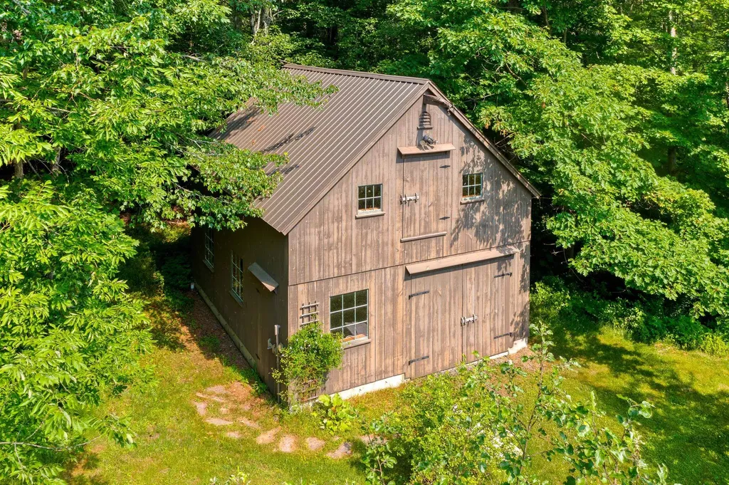 12 Ferson Road Hanover NH 03755