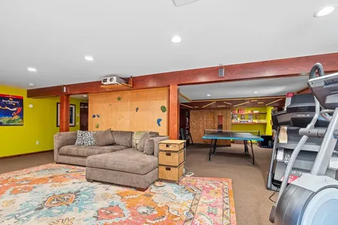 12 Ferson Road Hanover NH 03755