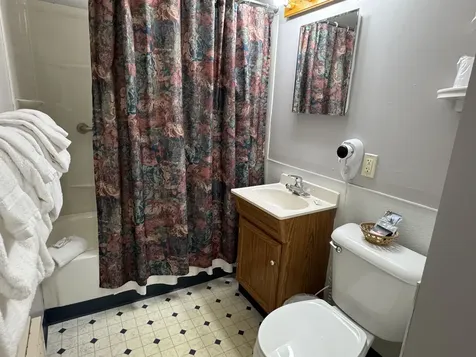 144 Treetop Circle Laconia NH 03246