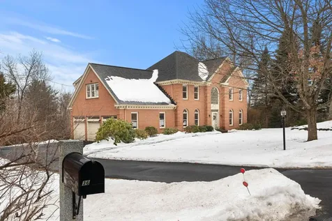 36 Olde English Road Bedford NH 03110