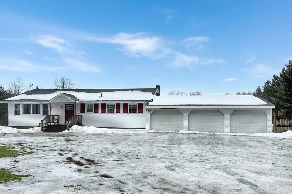 2779 Walker Mountain Road Clarendon VT 05777