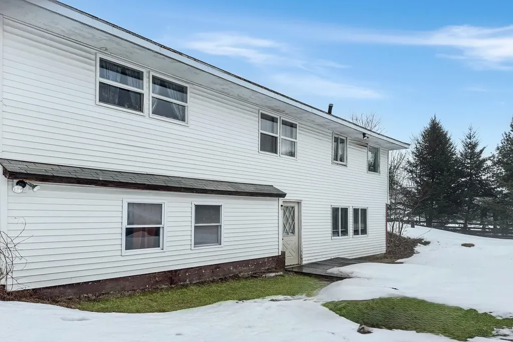 2779 Walker Mountain Road Clarendon VT 05777