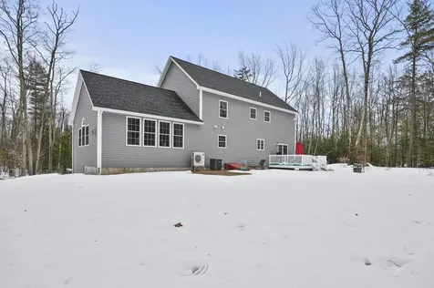 7 Lefevre Drive Kingston NH 03848