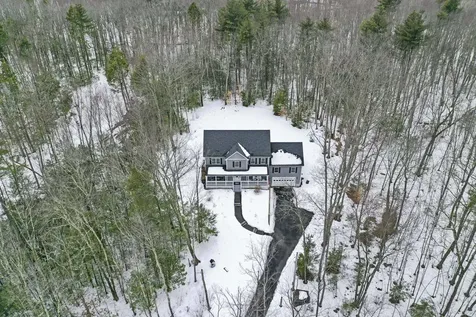 7 Lefevre Drive Kingston NH 03848