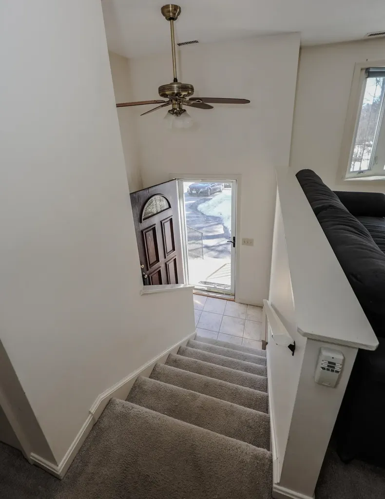 61 Paige Hill Road Goffstown NH 03045