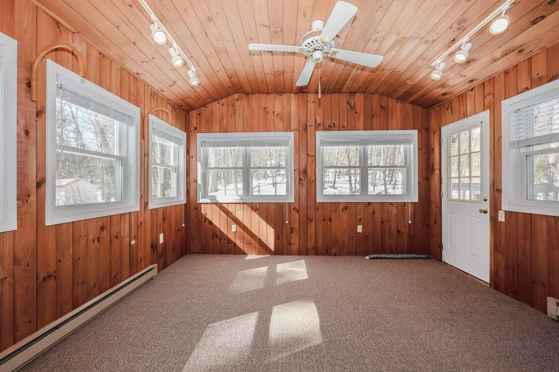 61 Paige Hill Road Goffstown NH 03045