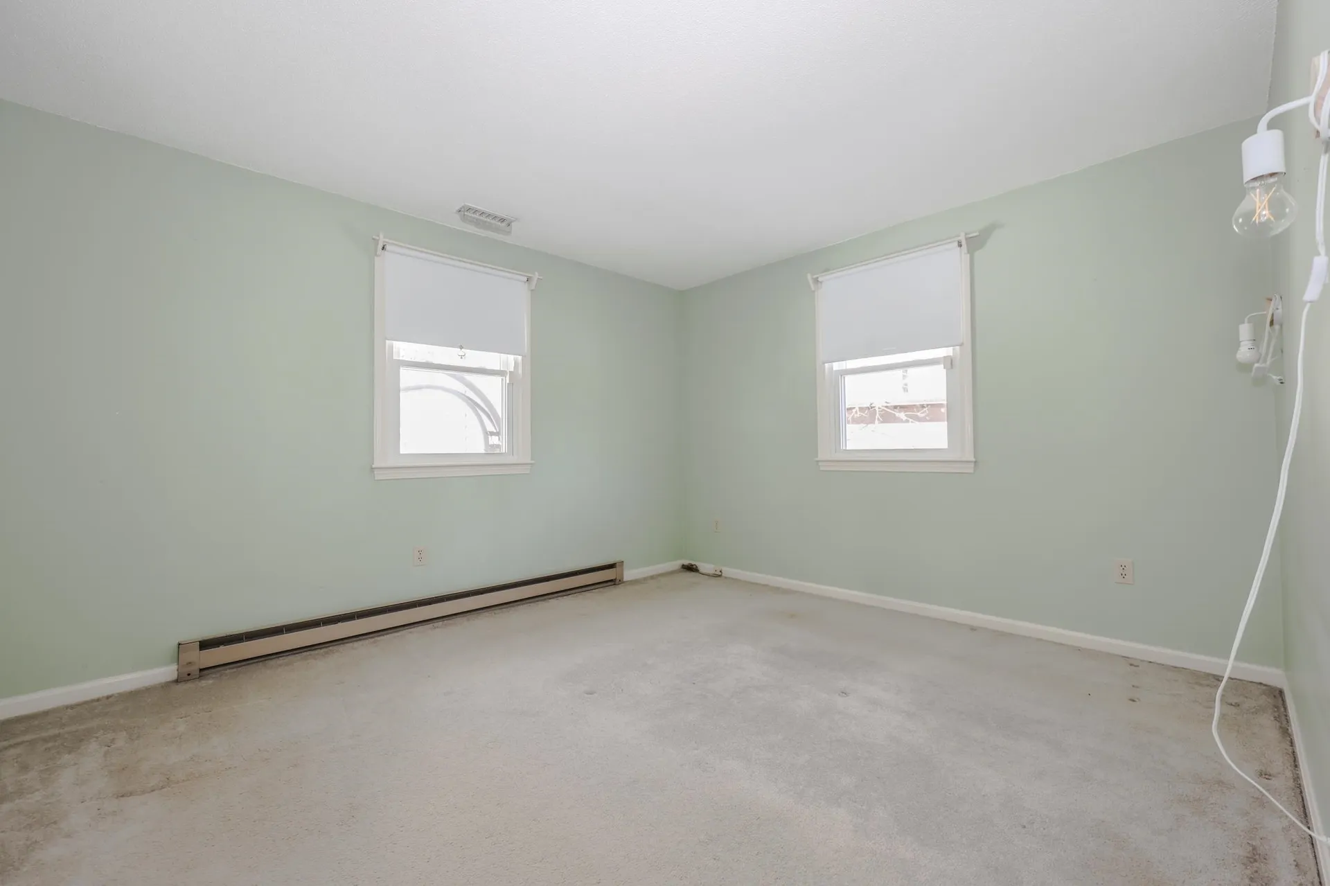 61 Paige Hill Road Goffstown NH 03045