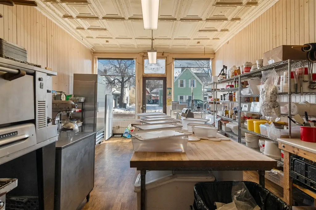 197-203 North Winooski Avenue Burlington VT 05401