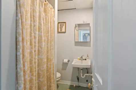 197-203 North Winooski Avenue Burlington VT 05401