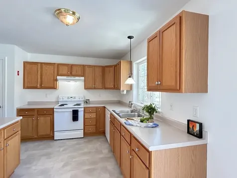 30 Coburn Way Jaffrey NH 03452