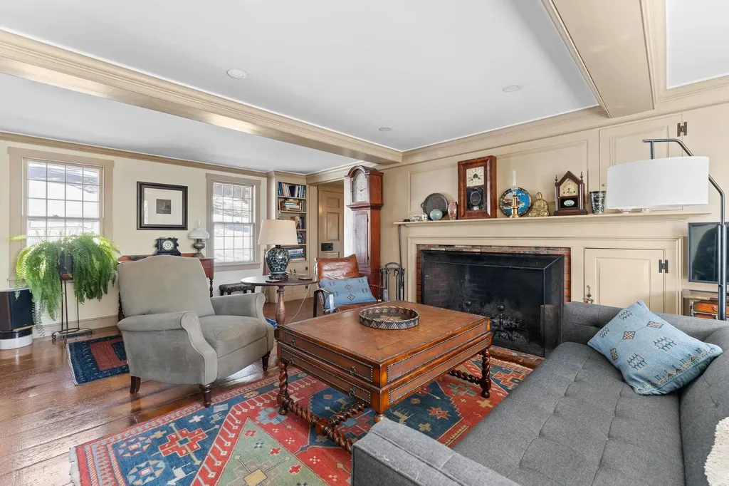 22 Orchard Hill Road Pomfret VT 05091