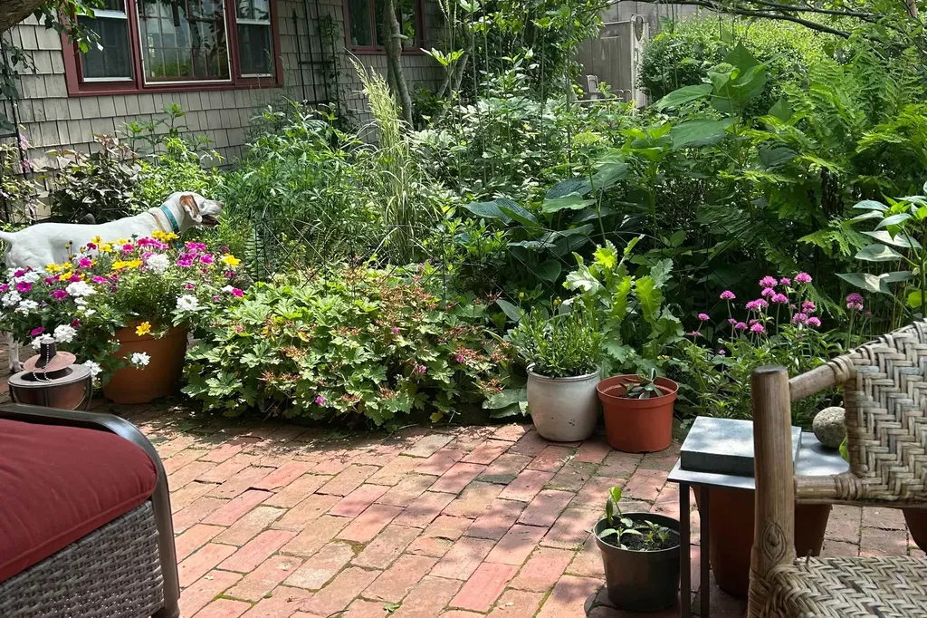 22 Orchard Hill Road Pomfret VT 05091