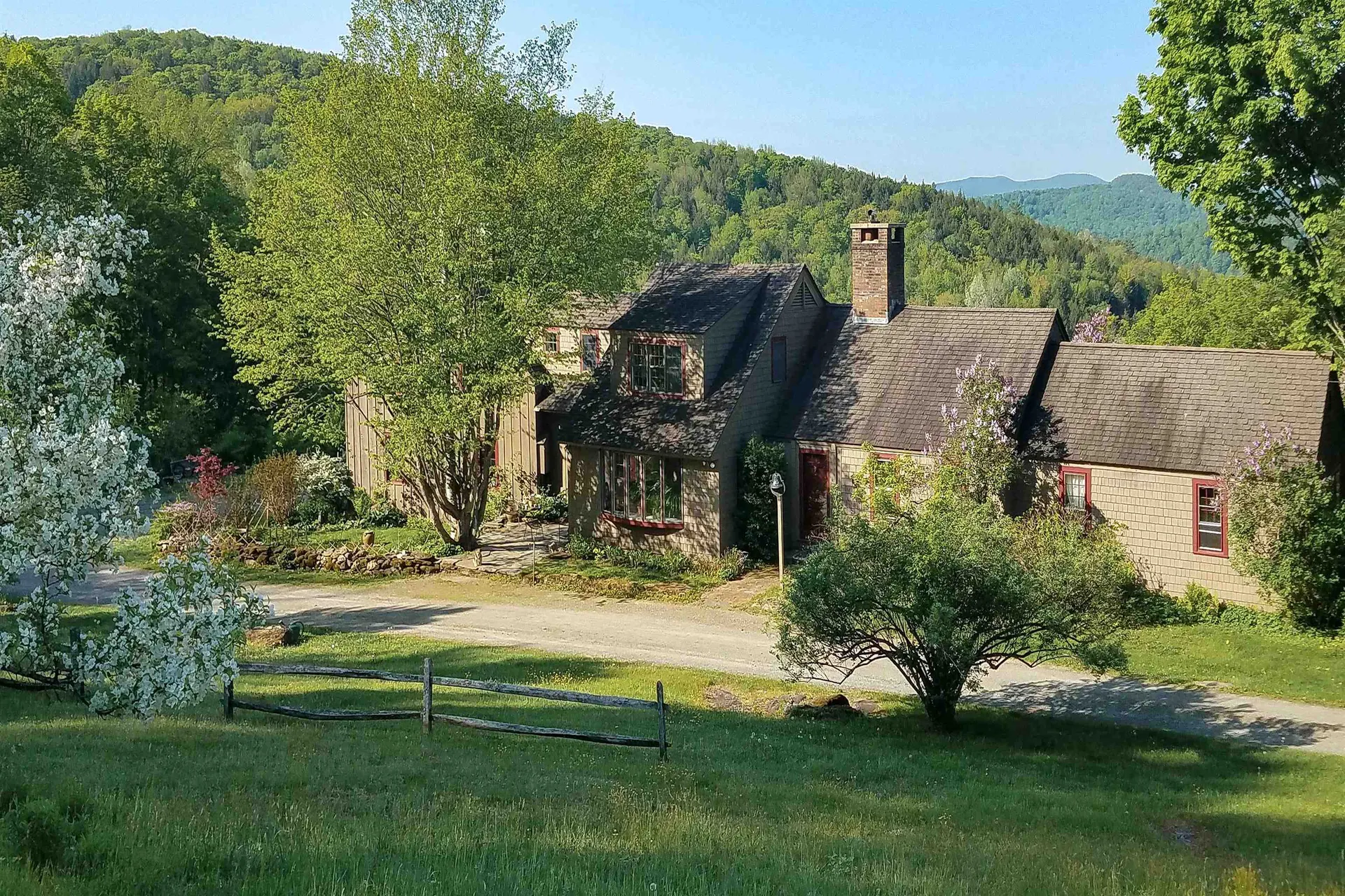 22 Orchard Hill Road Pomfret VT 05091