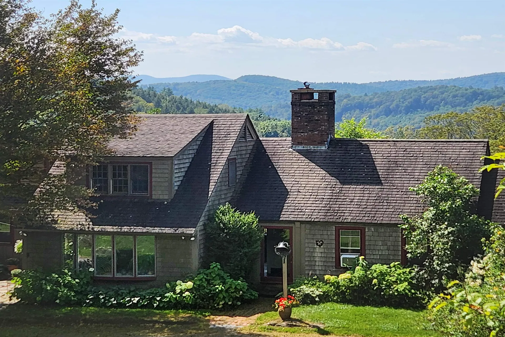 22 Orchard Hill Road Pomfret VT 05091