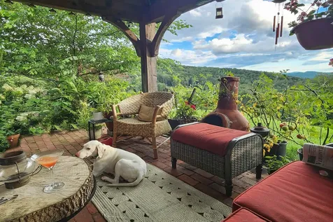 22 Orchard Hill Road Pomfret VT 05091