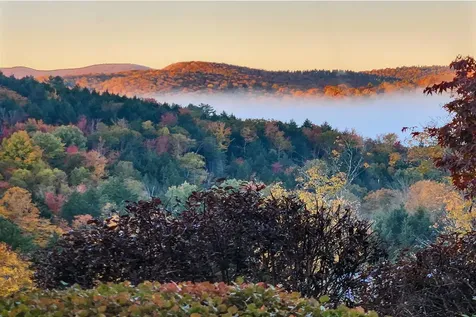 22 Orchard Hill Road Pomfret VT 05091