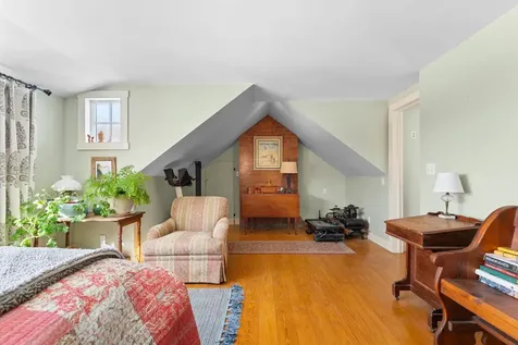 22 Orchard Hill Road Pomfret VT 05091