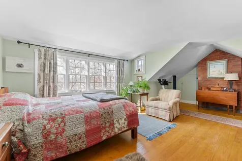 22 Orchard Hill Road Pomfret VT 05091