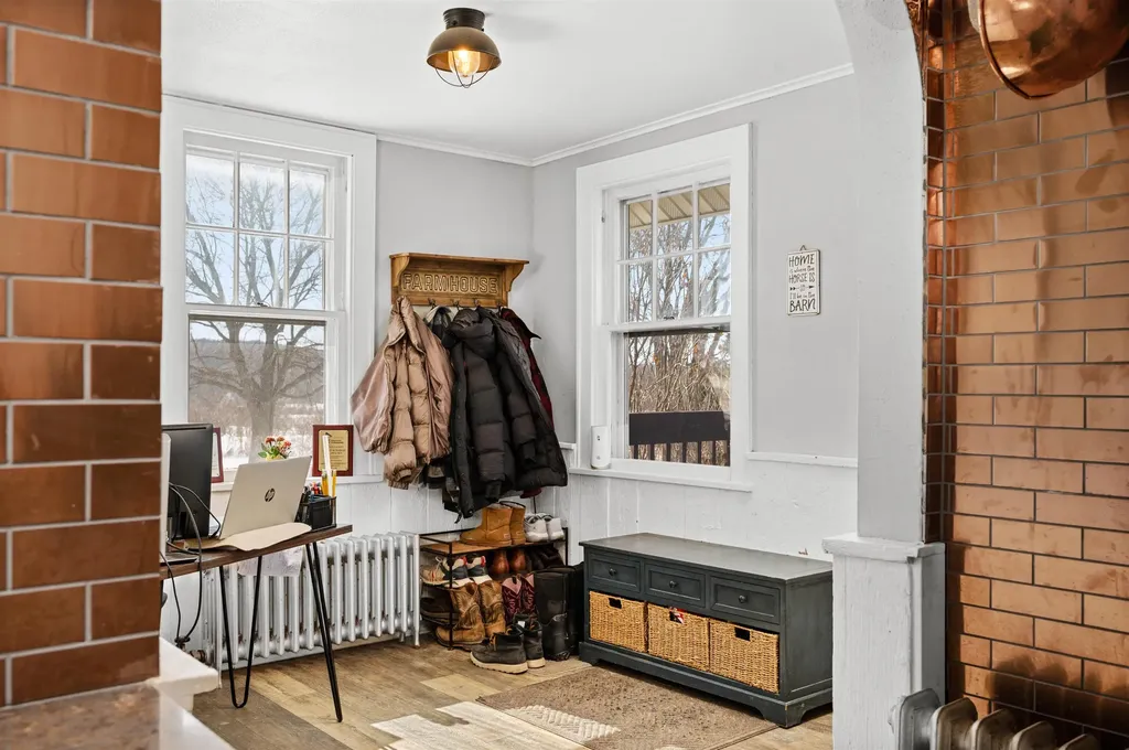 1430 Ethan Allen Highway Charlotte VT 05445